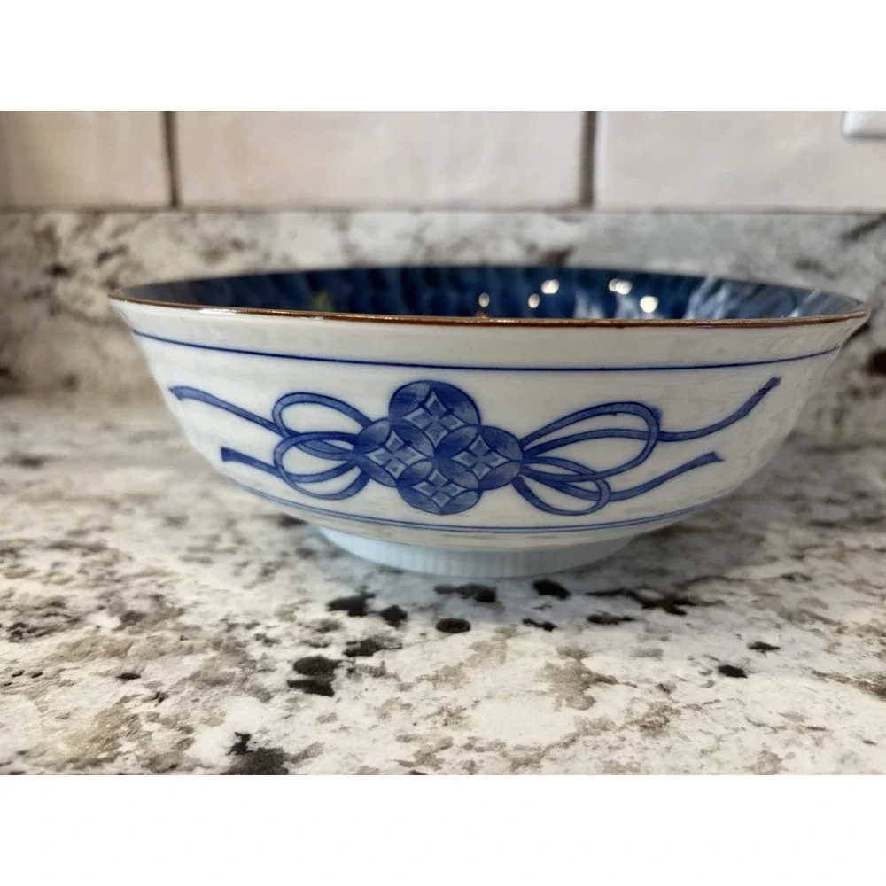 Japanese Mino Ware Bowl Ceramic hand, painted blue white floral